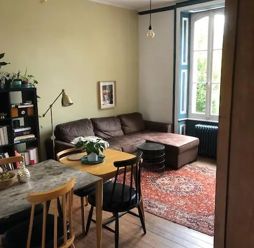 Grand Appartement Dans Belle Maison Avec Jardin
