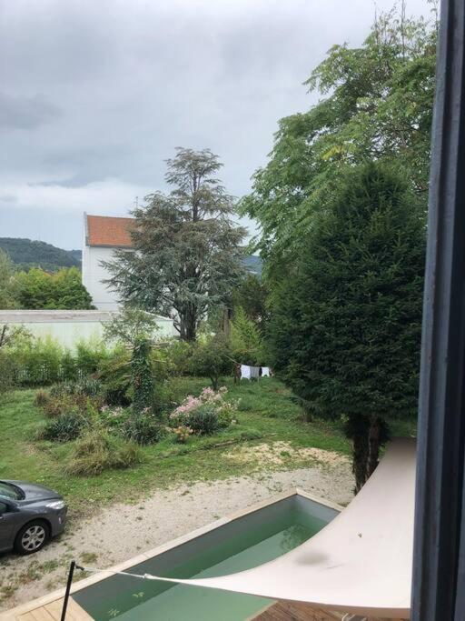 Grand Dans Belle Maison Avec Jardin Appartement Besançon
